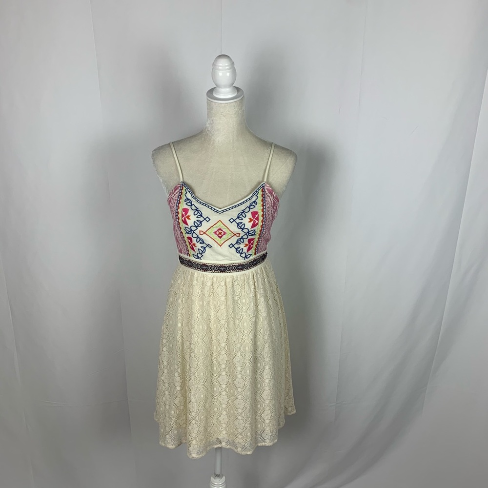 Flying Tomato Boho Embroidery Lace Dress Women Size Medium